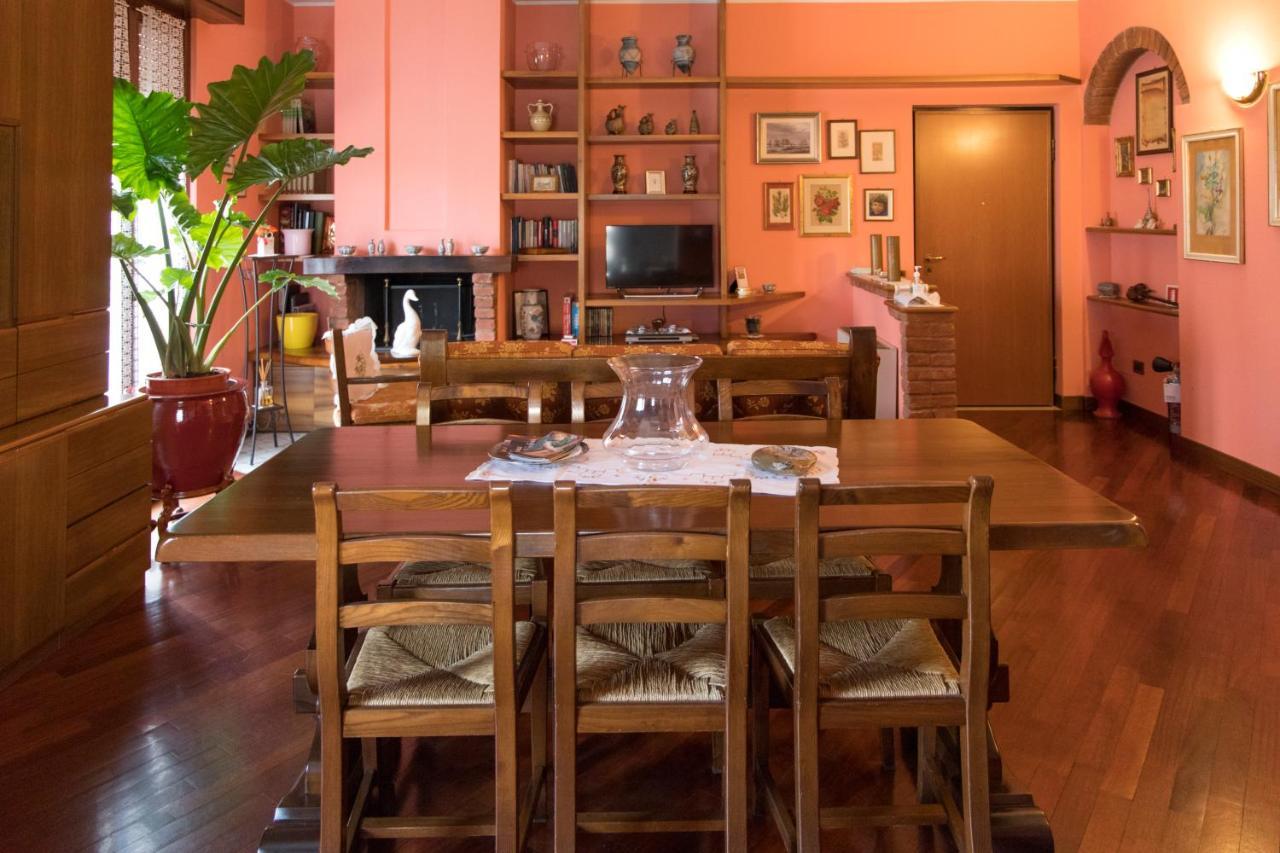 A Casa Di Anna, Elegant Flat In Cremona Διαμέρισμα Εξωτερικό φωτογραφία
